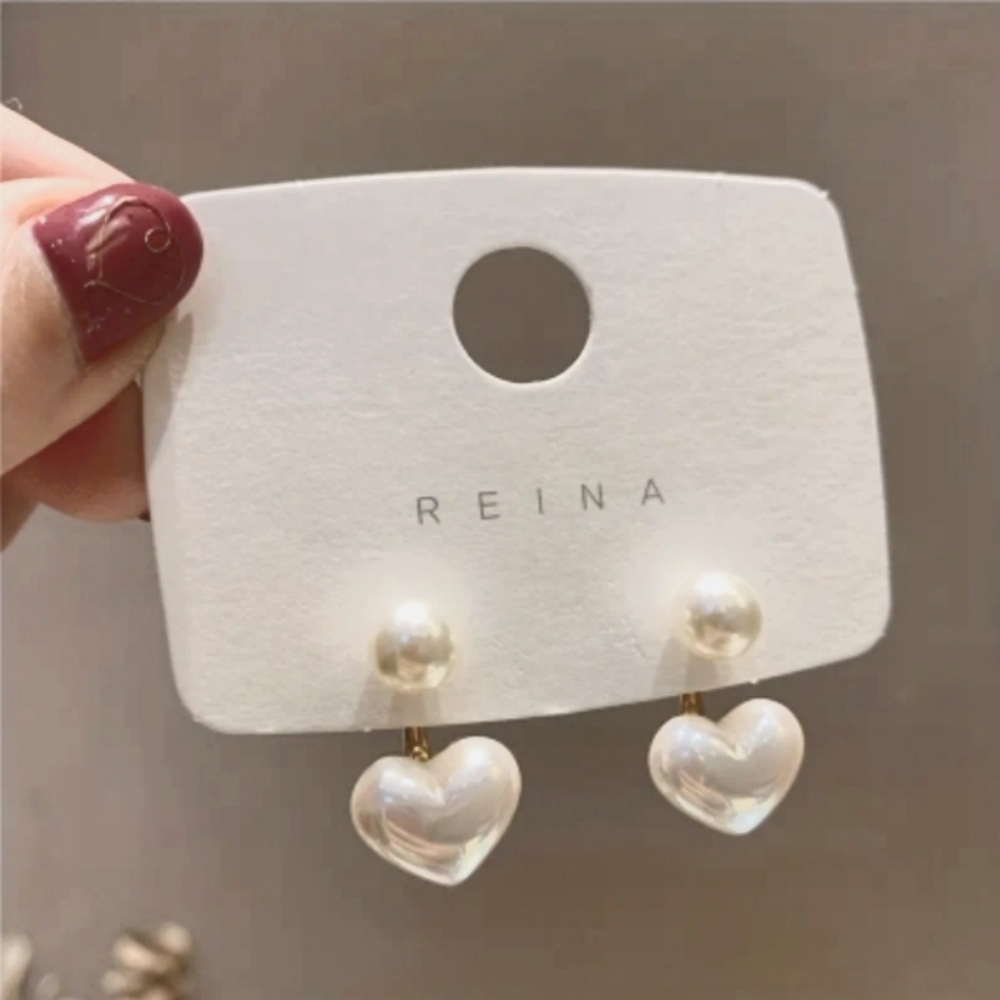 💕 $8 Bundled 2-in-1 Pearled Heart Earrings